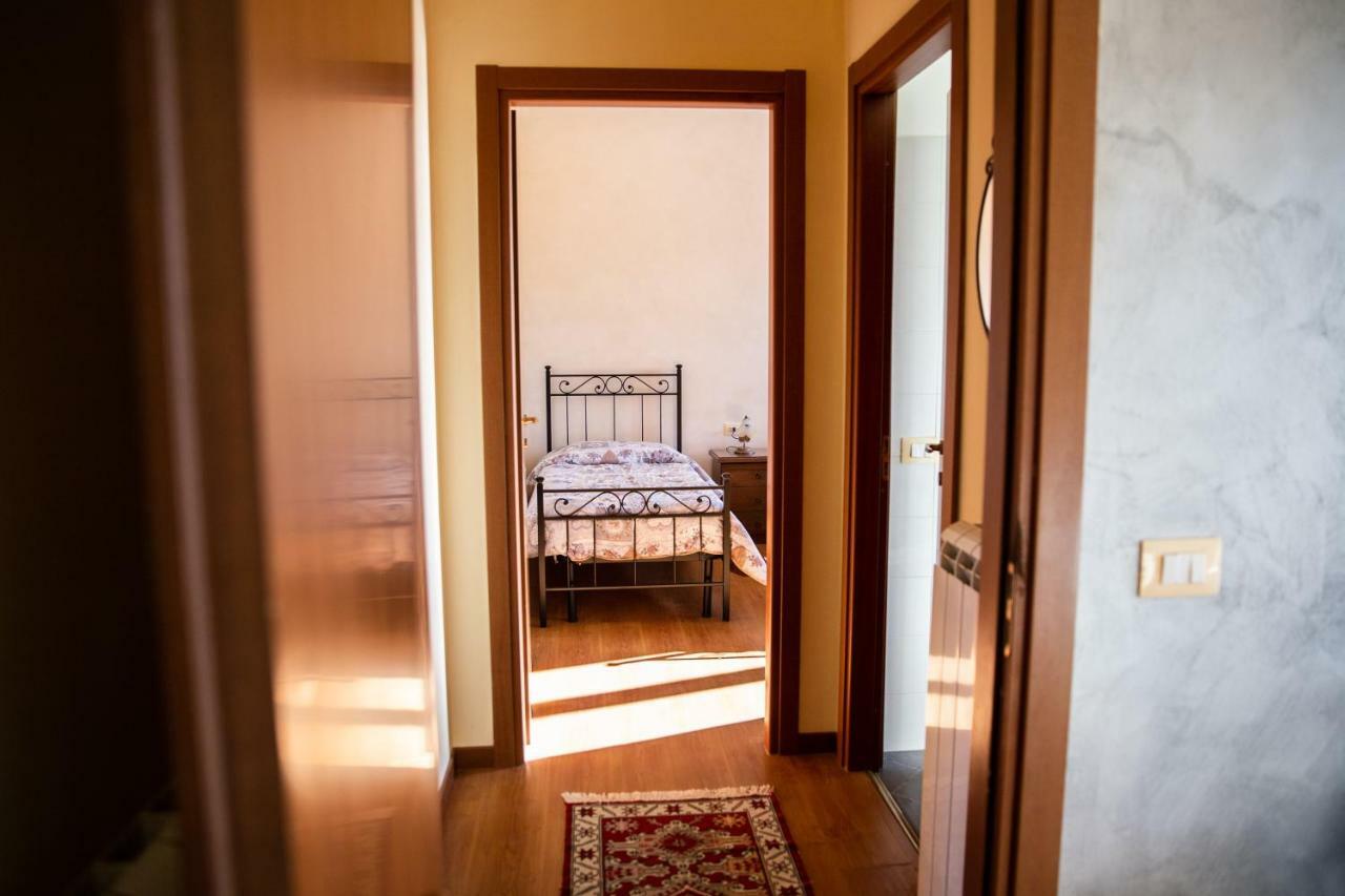 Appartamento Della Pia Bevagna Esterno foto