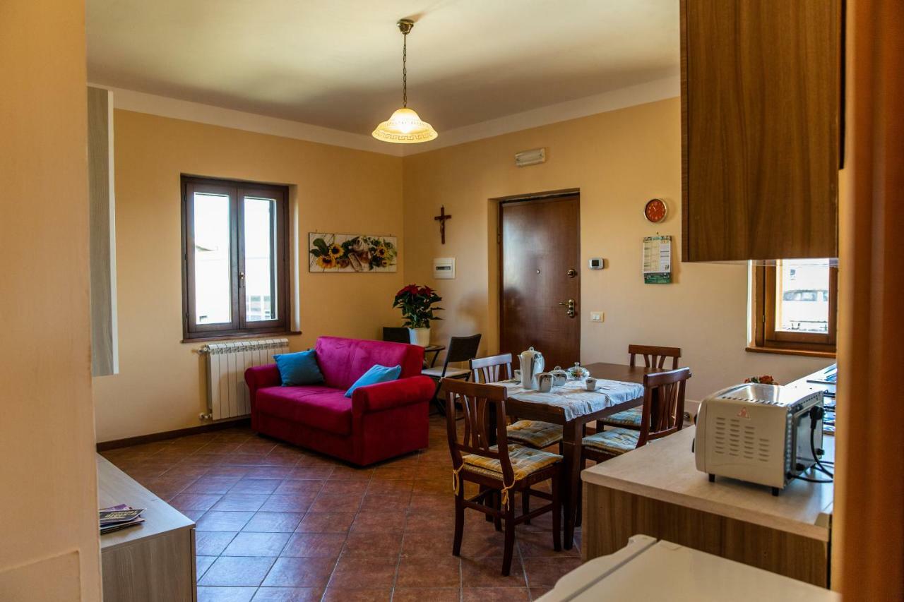Appartamento Della Pia Bevagna Esterno foto