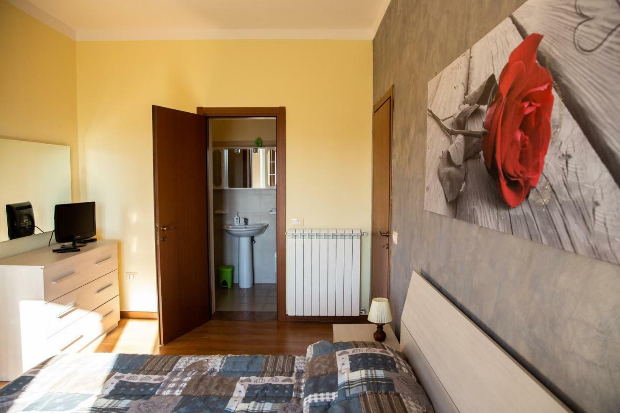 Appartamento Della Pia Bevagna Esterno foto