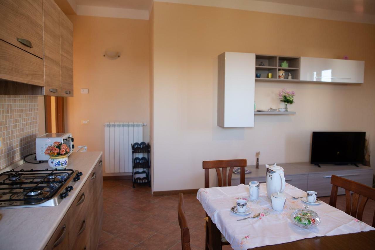 Appartamento Della Pia Bevagna Esterno foto